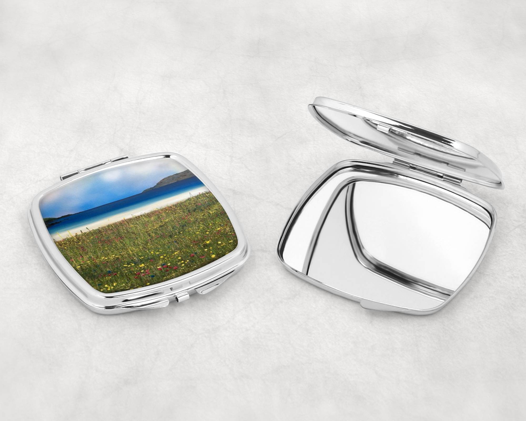 Achmelvich Compact Mirror